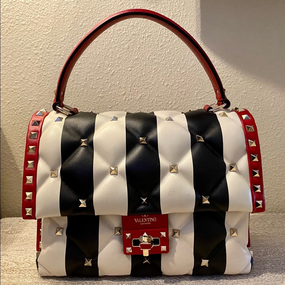 HUGE STEAL! Valentino Designer Handbag (NEVER USED!)
